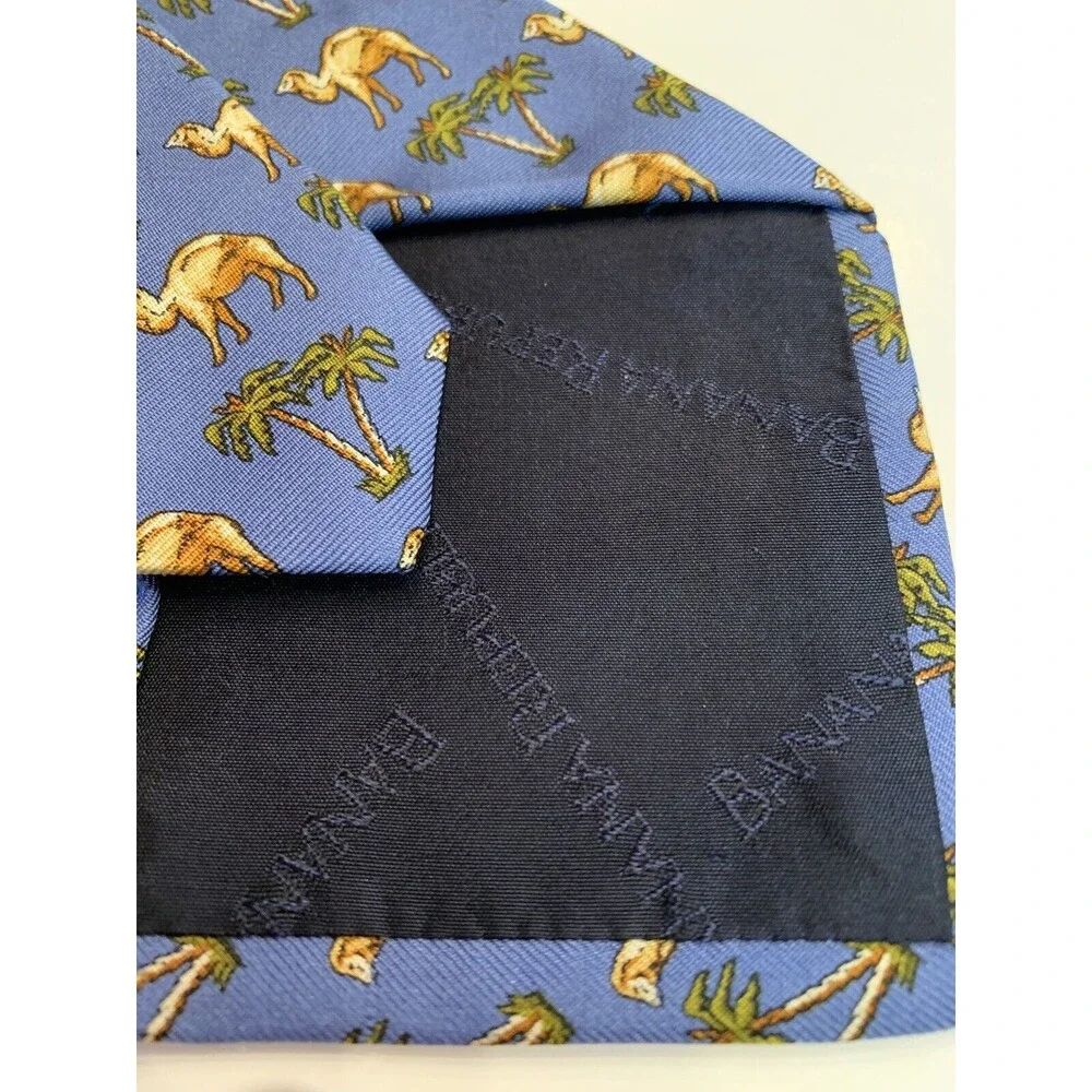 Banana Republic whimsical print